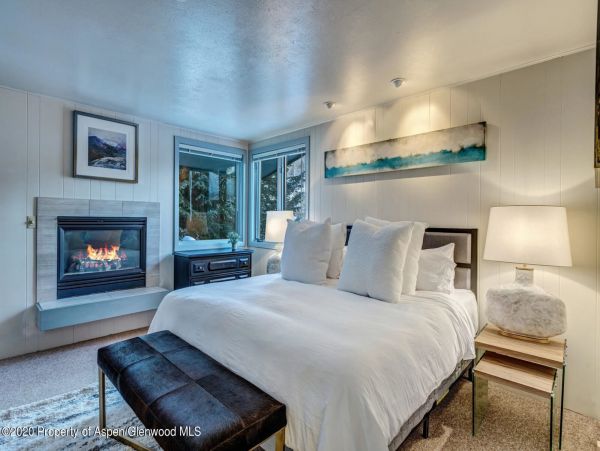 Snowmass Home 987176
