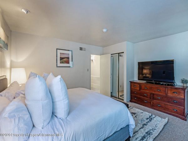 Snowmass Home 987176