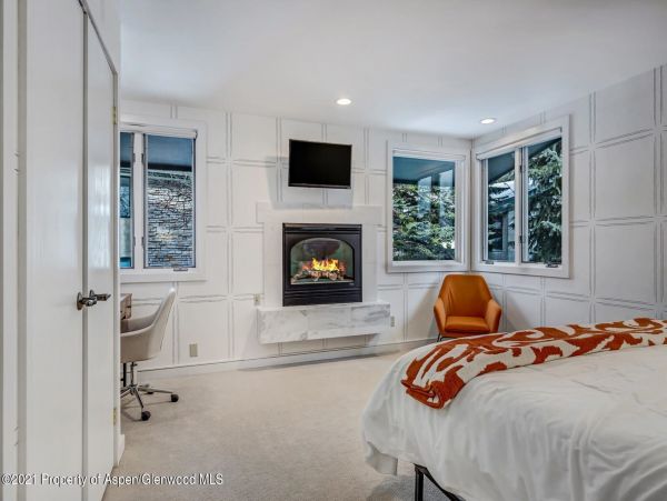 Snowmass Home 987178