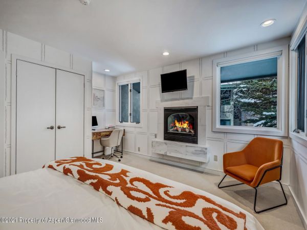 Snowmass Home 987178