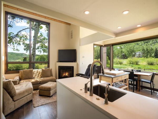 Snowmass Home 987179