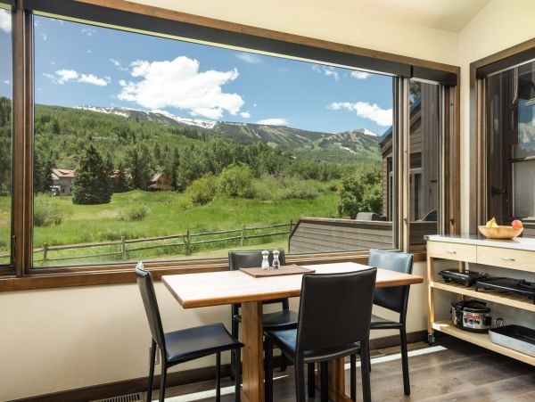 Snowmass Home 987179