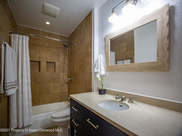 Snowmass Home 987182