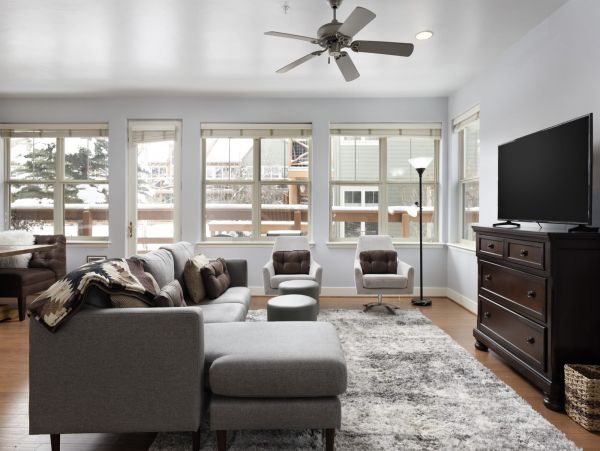 Snowmass Home 987183