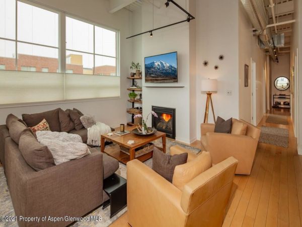 Snowmass Home 987185