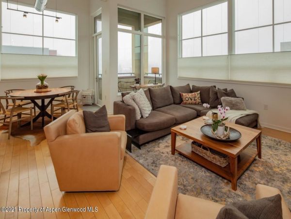 Snowmass Home 987185