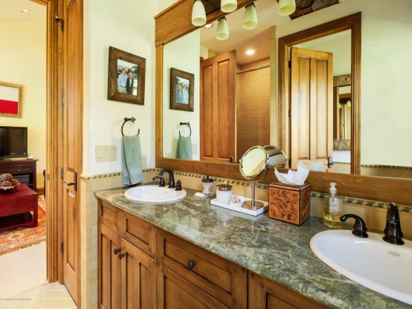 Snowmass Home 987192