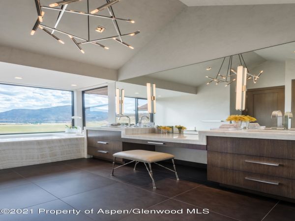 Snowmass Home 987193