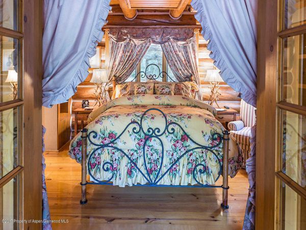 Snowmass Home 987194