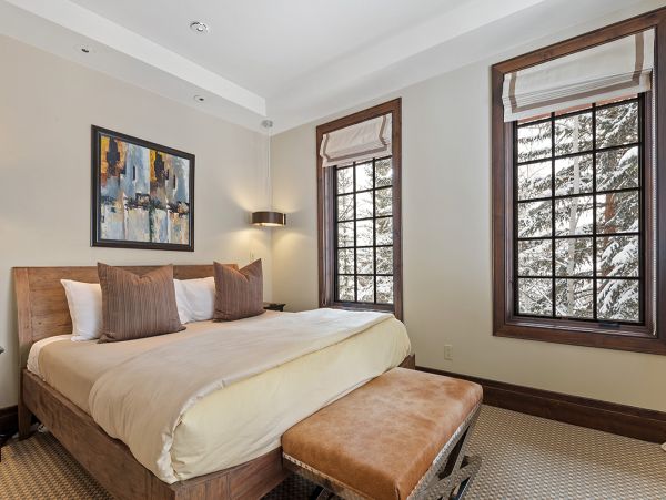 Beaver Creek Vacation Home Five Bedroom Mountain Views