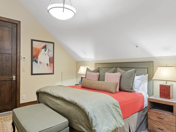 Beaver Creek Vacation Home Five Bedroom Mountain Views