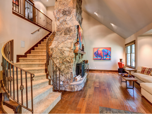 Luxury Breckenridge Ski Rental Shuttle to Lifts Sleeps 16