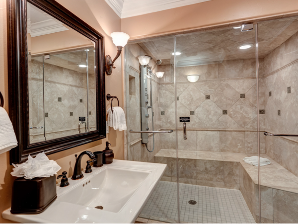 Luxury Breckenridge Ski Rental Shuttle to Lifts Sleeps 16