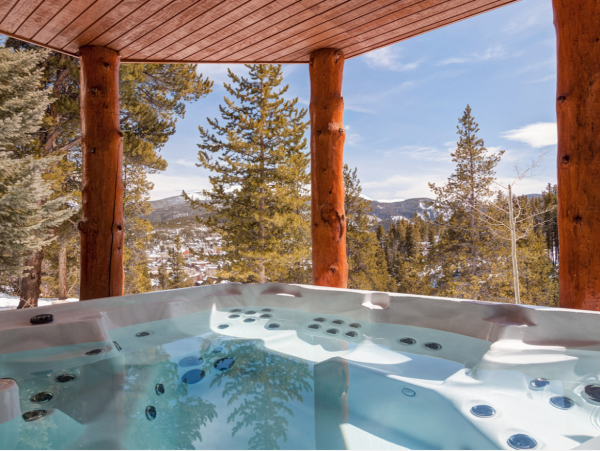 Luxury Breckenridge Ski Rental Shuttle to Lifts Sleeps 16