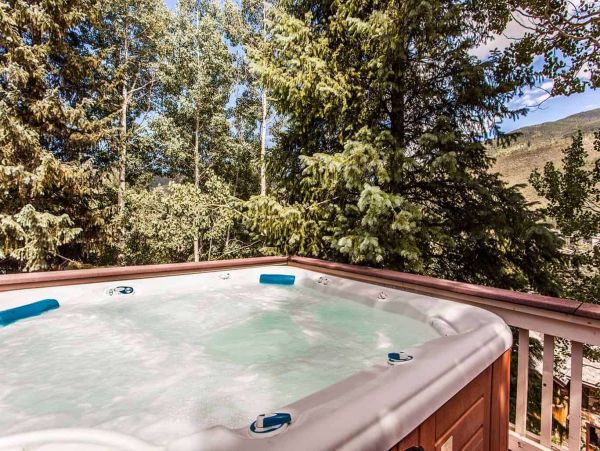 Beautiful Vail Vacation Home Mountain Views Sleeps 10 Guests
