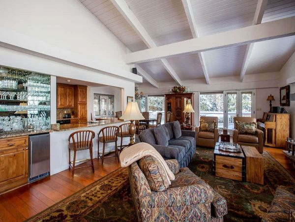 Beautiful Vail Vacation Home Mountain Views Sleeps 10 Guests