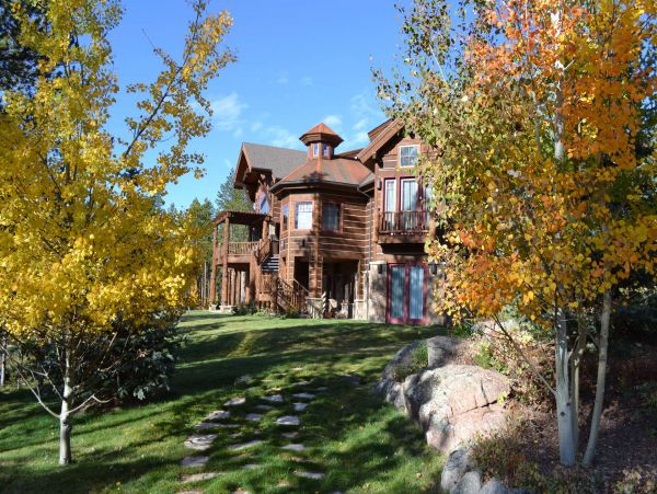 Luxury Winter Park 7 Bedroom Home with Game Room & Views