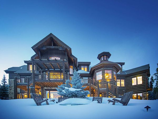 Luxury Winter Park 7 Bedroom Home with Game Room & Views