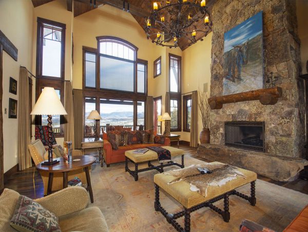 Luxury Winter Park 7 Bedroom Home with Game Room & Views