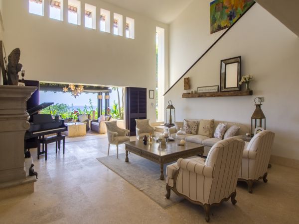 Short Walk to Beach Puerto Vallarta Vacation Home with Pool