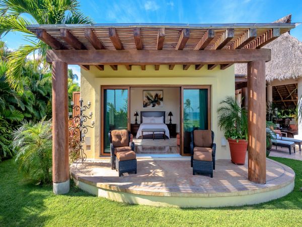 Luxury Vacation Home with 4 Bedrooms in Punta Mita