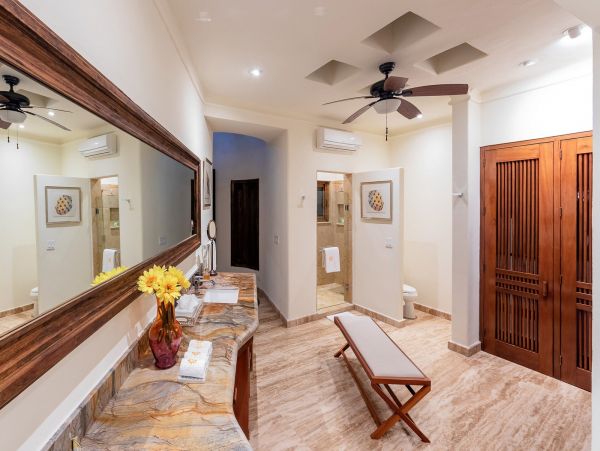 Luxury Vacation Home with 4 Bedrooms in Punta Mita