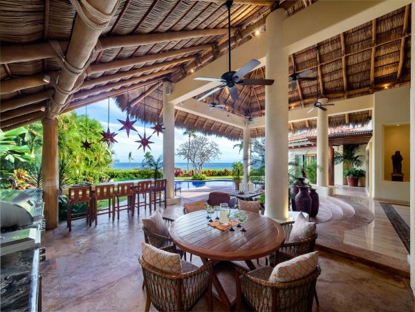 Luxury Vacation Home with 4 Bedrooms in Punta Mita