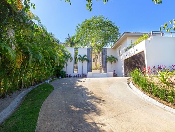 Punta Mita Luxury Villa Six Bedroom Sleeps 18