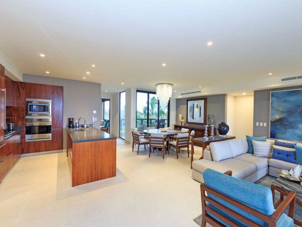 Short Walk to Beach Puerto Vallar Vacation Home Private Pool