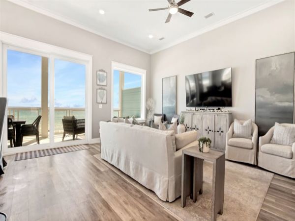 On Beach Luxury Seven Bedroom Home Private Pool