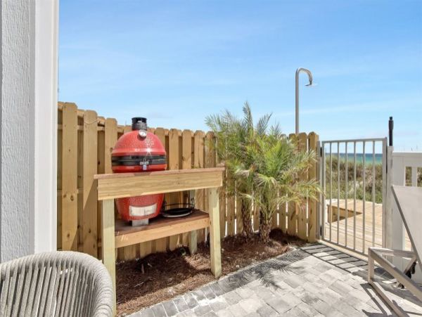 On Beach Luxury Seven Bedroom Home Private Pool