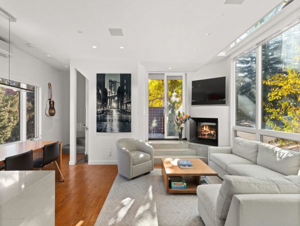 Aspen Home 987345