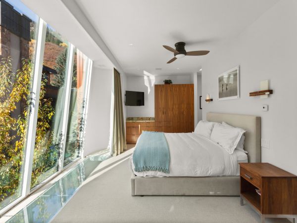 Aspen Home 987345
