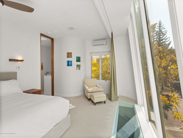 Aspen Home 987345