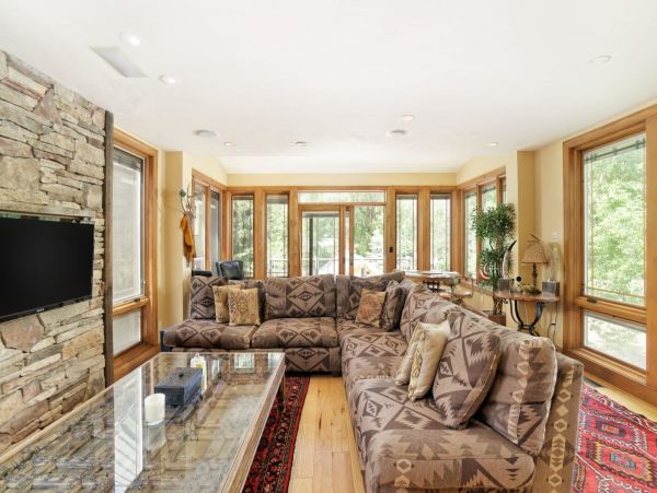 Aspen Home 987350