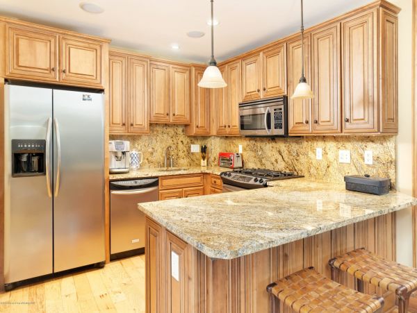 Aspen Home 987350