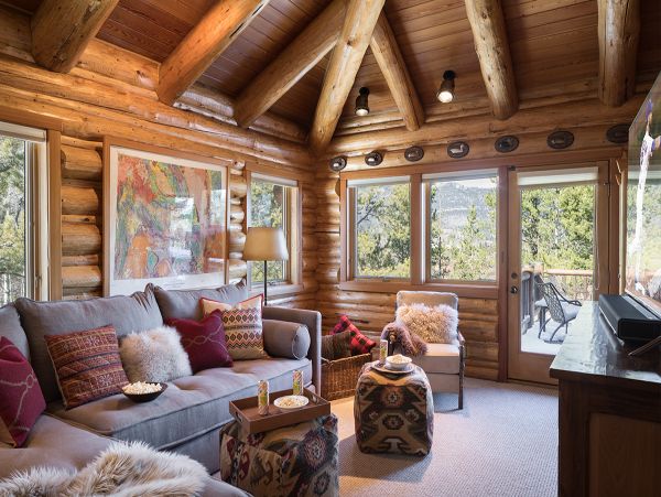 Secluded Cabin the woods with views of the Teton Range