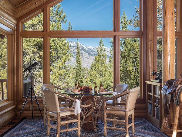 Secluded Cabin the woods with views of the Teton Range