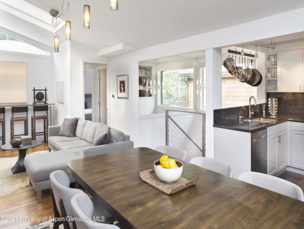 Aspen Home 987355