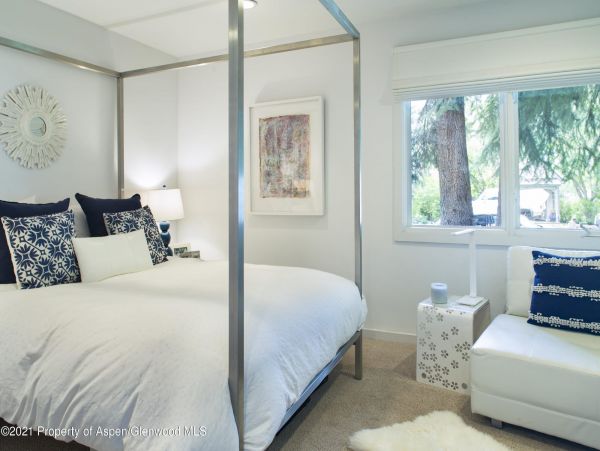 Aspen Home 987355