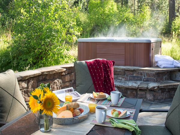 Teton Village Slopeside Lodge