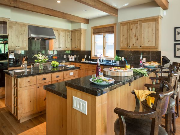 Teton Village Slopeside Lodge