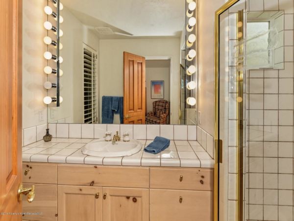 Aspen Home 987357