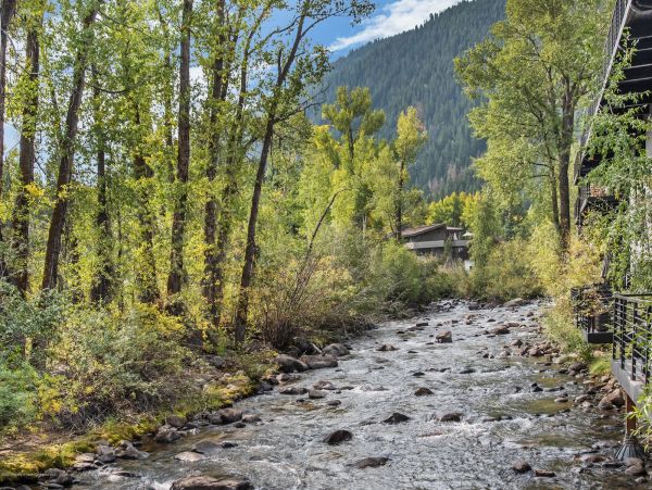 Aspen Home 987359