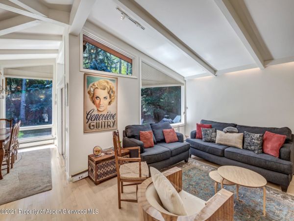 Aspen Home 987365
