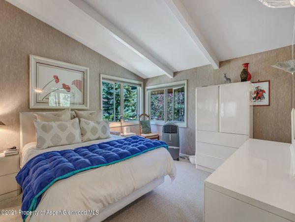 Aspen Home 987365