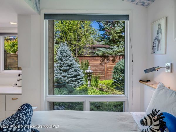 Aspen Home 987365