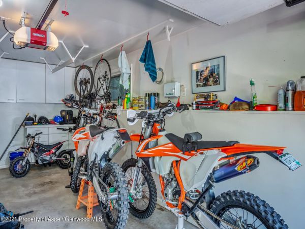 Aspen Home 987365