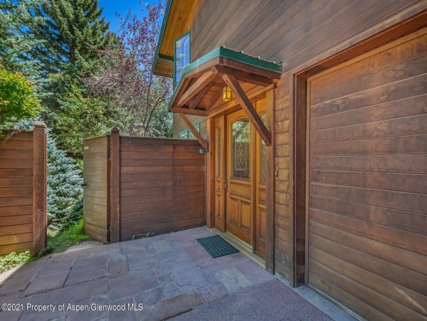Aspen Home 987365