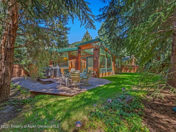 Aspen Home 987365